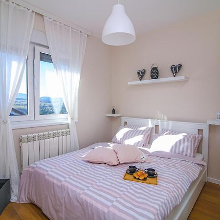 Narcis 17 - Novonamesteni Apartman Sa Prelepim Pogledom Na Tornik Zlatibor Exterior foto
